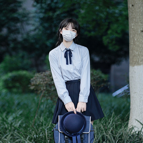 浅灰蓝jk衬衫长袖日系