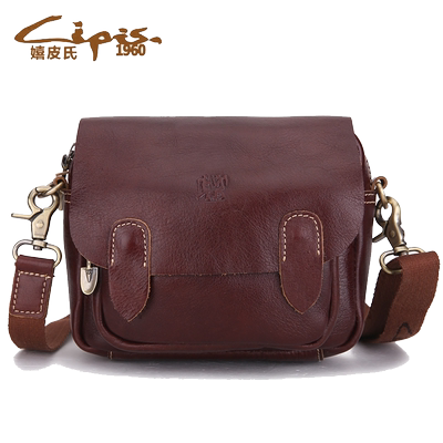 复古斜挎百搭时尚嬉皮氏女包