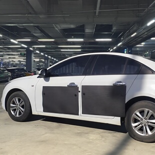 车门防护板磁力车门防撞垫防开门杀神器车位防被撞停车防磕碰