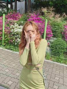 韩国mixxmix代购HIDE性感露脐腰抽绳露肤T恤半身裙泫雅同款潮