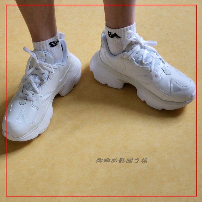 锐步RoyalAadorun运动鞋