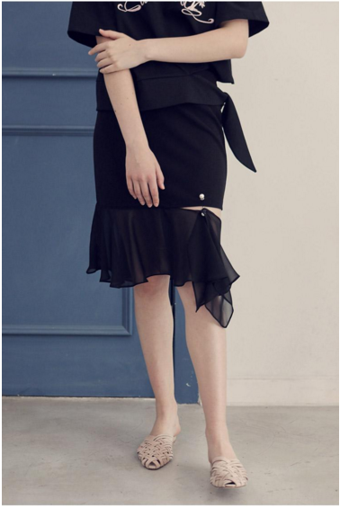特价优惠设计师品牌网纱拼接短裙