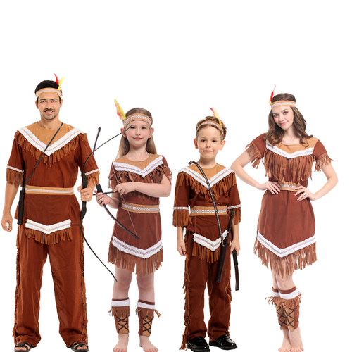 印第安男万圣节成人女