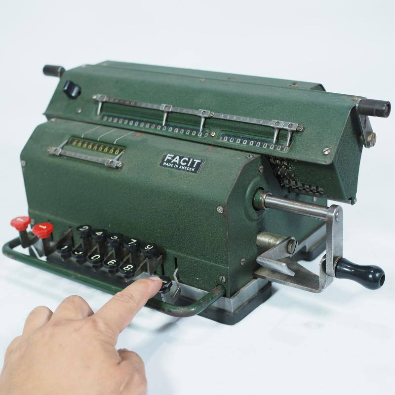 瑞典古董绿色Krausell机械手摇计算器Facit西洋算盘怀旧老物文旅