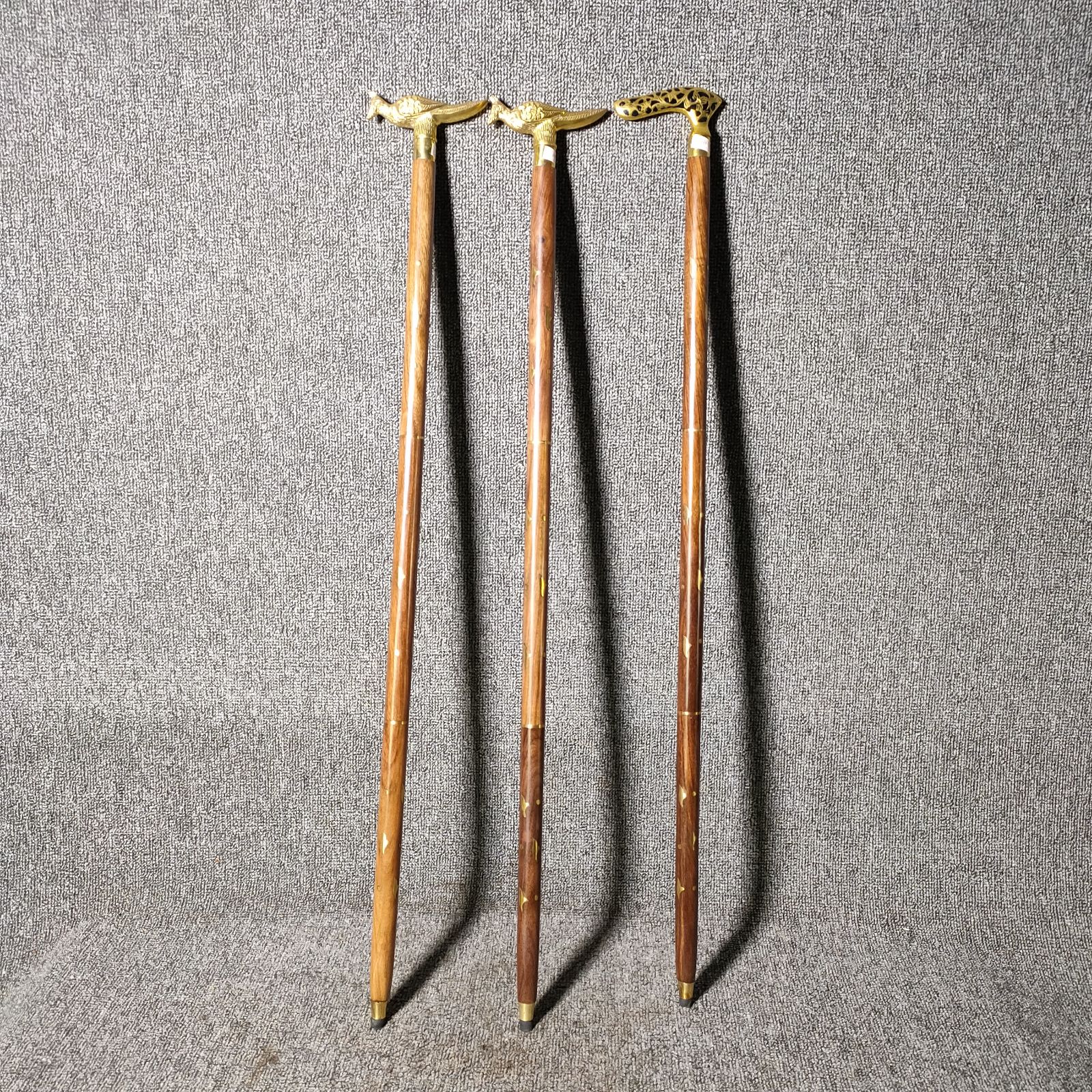 印度全新黄铜实木拐杖文明杖手杖实木镶嵌铜饰影视道具装饰93厘米