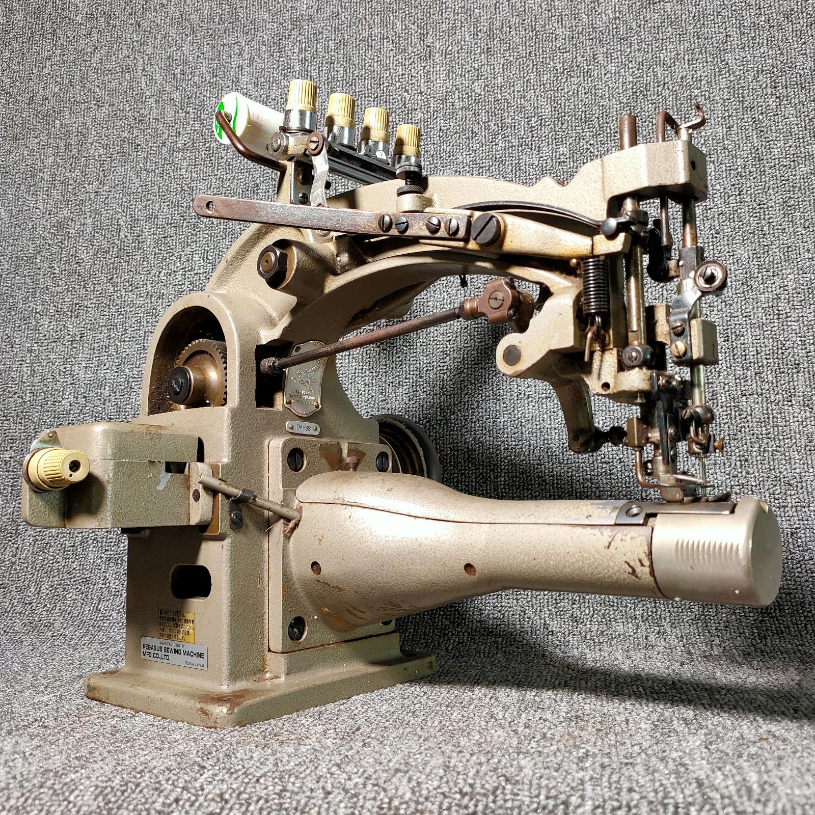 1990年代日本进口古董牛头三针四线直驱绷缝机工业缝纫机针织机