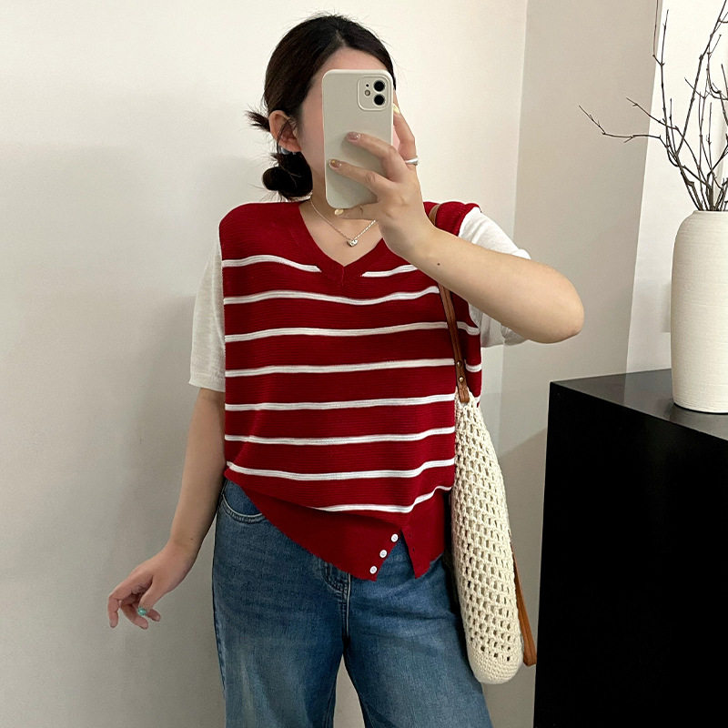 大码女装v领撞色条纹衫女开叉针