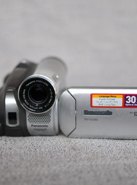 松下dv磁带摄像机复古色彩可以翻转屏幕手持摄像机