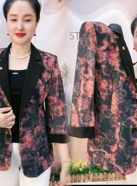 胖妈妈春秋外套短2025新款洋气中老年女上衣小西装薄款大码西服女
