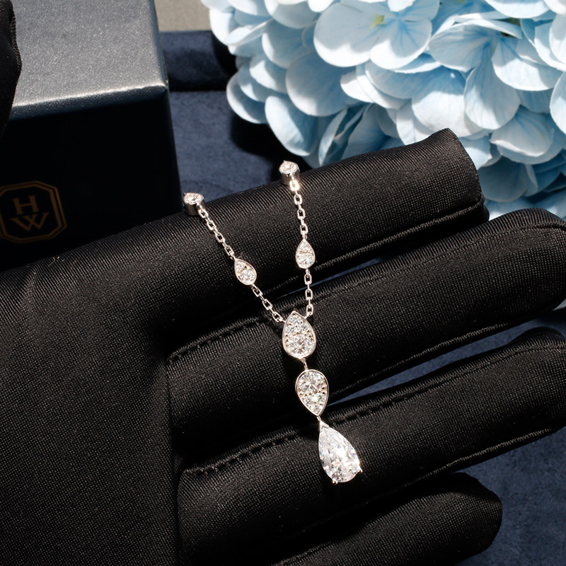 新款一滴泪~流苏水滴项链女约瑟芬锁骨链925银梨形皇冠钻石科技钻,饰品/流行首饰/时尚饰品新,项链,淘宝优惠券,粉丝福利购,淘宝优惠卷