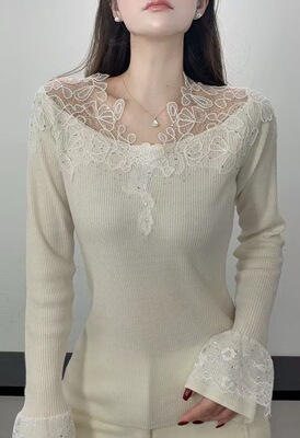 2026正版含羊毛蕾丝拼接V领针织衫女春季新款修身显瘦打底衫