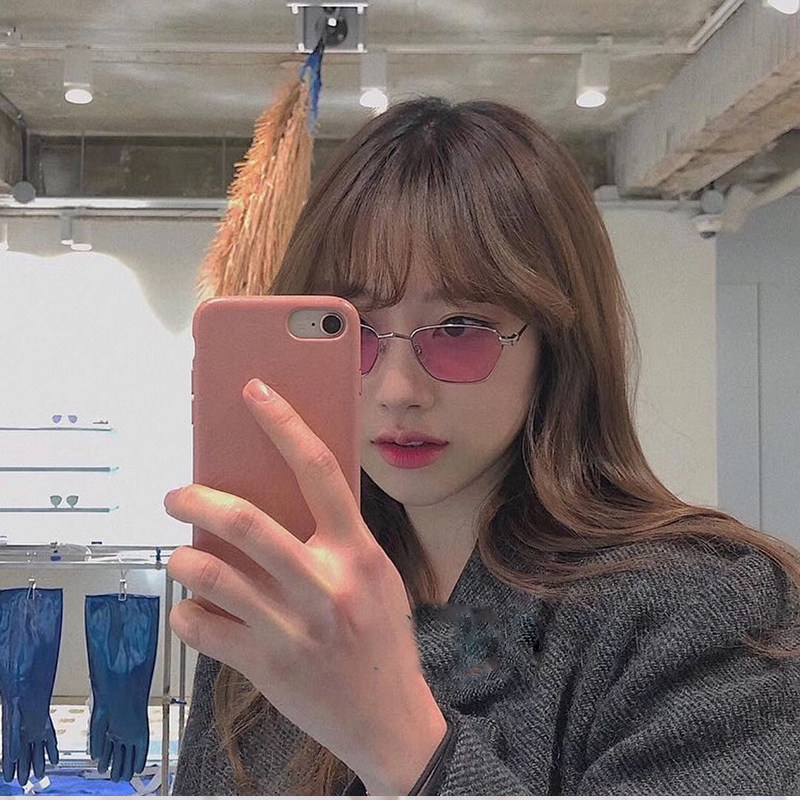 ins港味网红2025新款复古方形墨镜女韩版时尚潮流文艺街拍太阳镜,ZIPPO/瑞士军刀/眼镜,太阳眼镜,淘宝优惠券,粉丝福利购,淘宝优惠卷