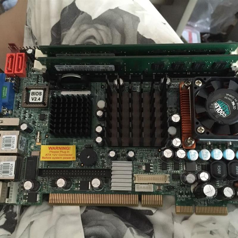 威强PICOe-9452 工控机主板 半长卡支持IntelCore2 Duo 处理器