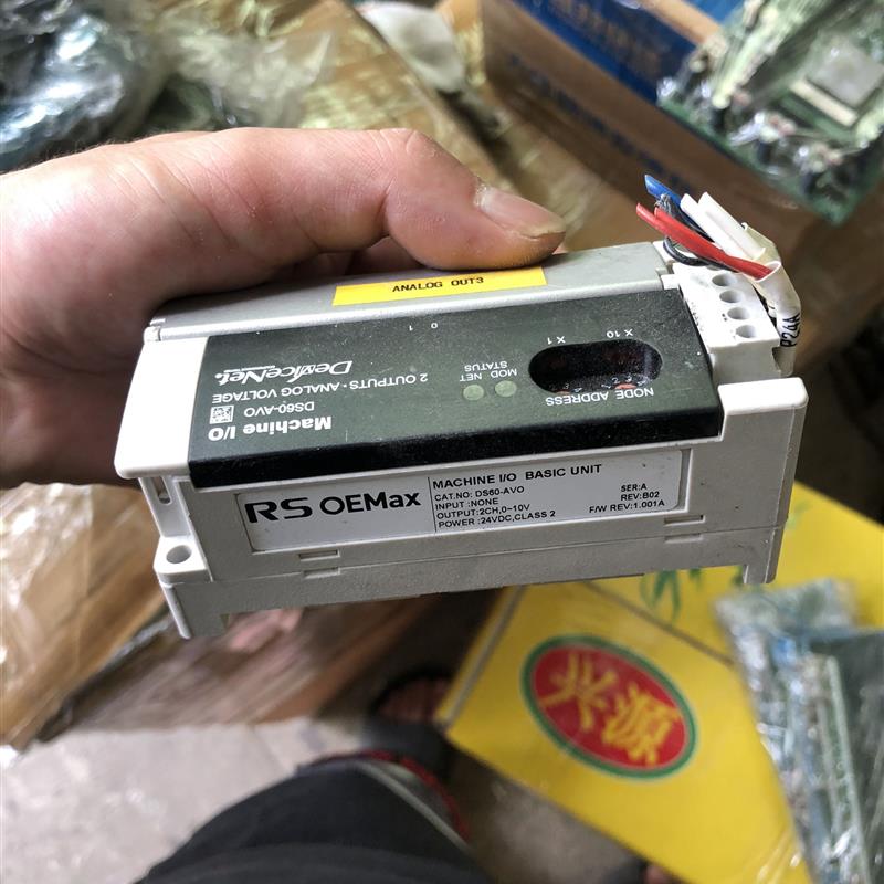RS OEMAX非常新的DS60-AVI DS60-AVO模块