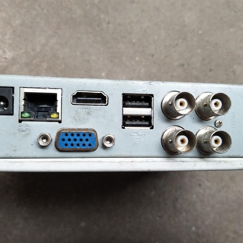 原装 华 硬盘录像机 DH/DVR2104C-W 4路D1 高清监控 上海现货