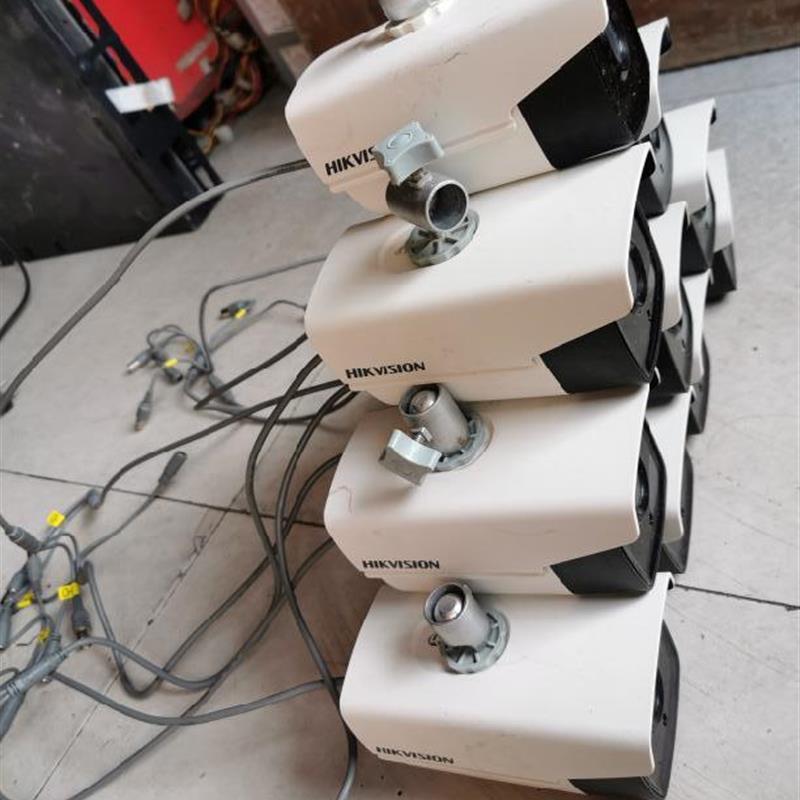 二手海康威视模拟同轴720P像素红外监控摄像头DS-2CE16C0T-1T5