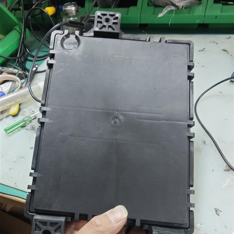 奇瑞捷途車系左域車身控制器,802D00459AA全新件。