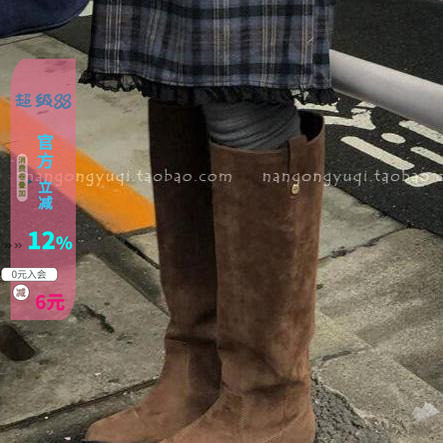 擦色圆头宽松筒骑士靴高筒靴