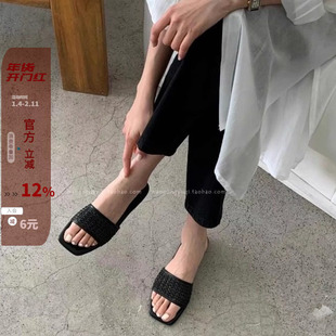 韩代东大门女鞋25夏新款chic度假休闲藤草编织露趾一字拖平底凉拖