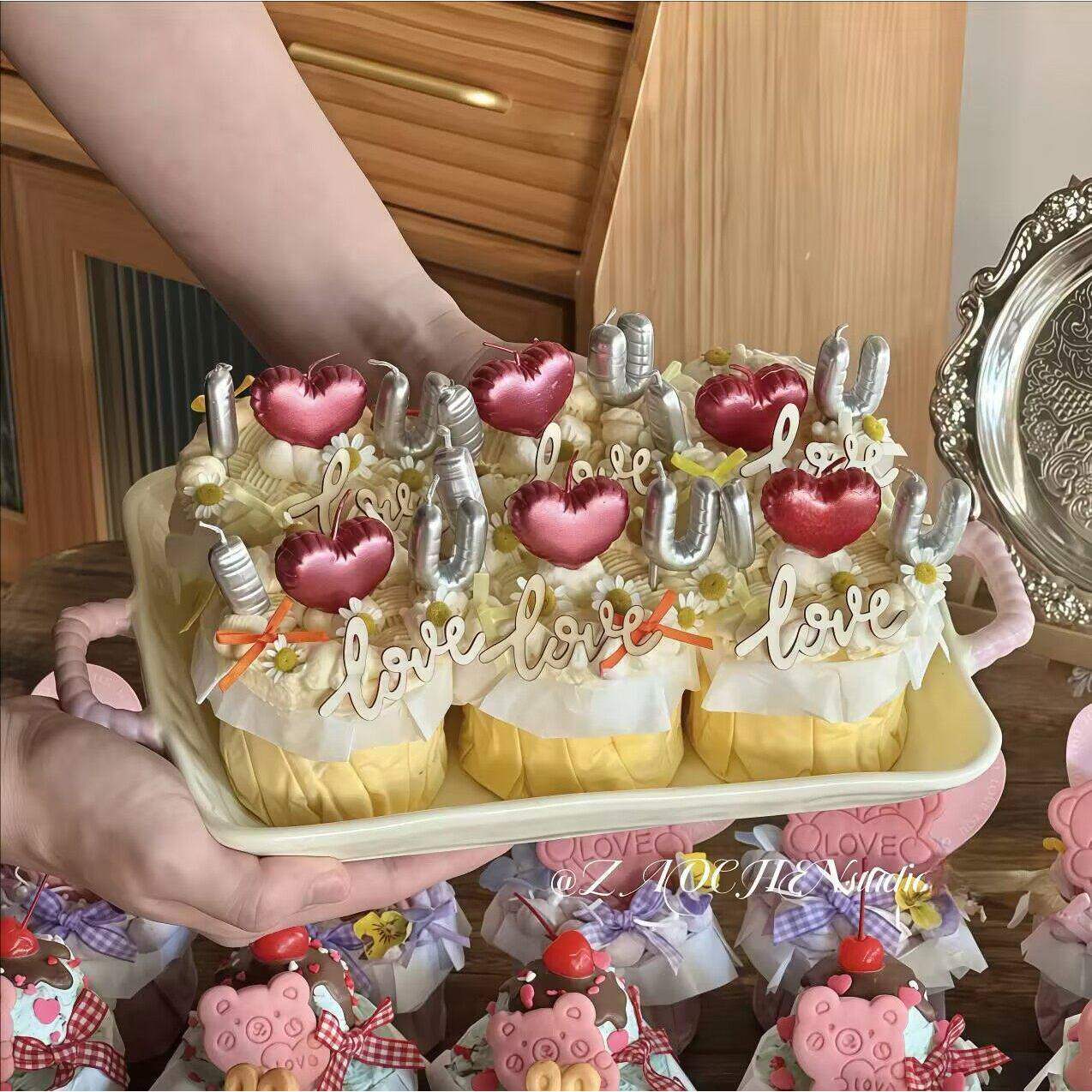 520情人节快乐粉色小熊饼干四宫格四拼蛋糕装饰摆件iloveyou蜡烛