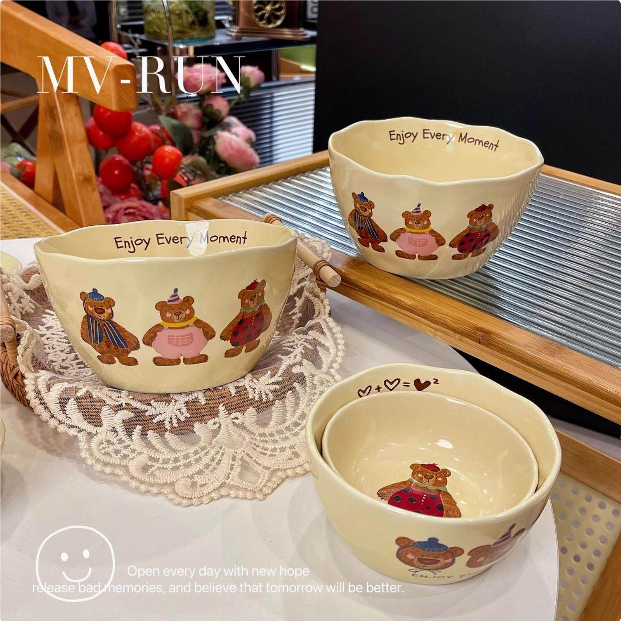 2026网红圣诞节新年摩登三只小熊碗蛋糕装饰可爱草莓蛋糕碗摆件