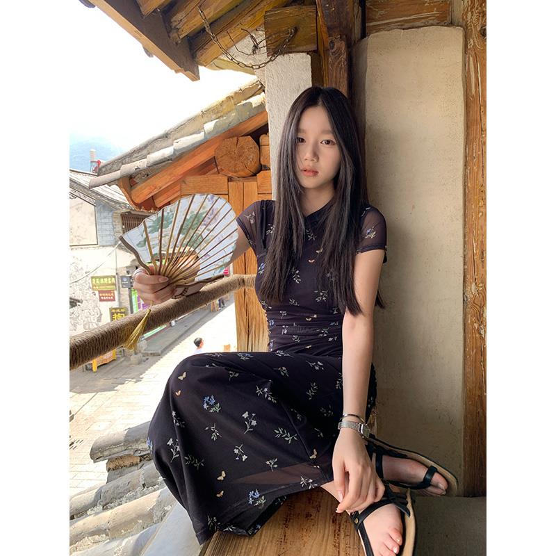 王少女的店 新中式碎花连衣裙女夏季短袖H型一步裙度假长裙旗袍