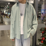 翠绿色