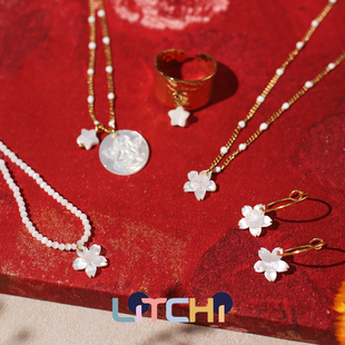 巴黎LITCHI正品天然石圈大圆盘小天使白母贝皮筋串珠戒指项链手链