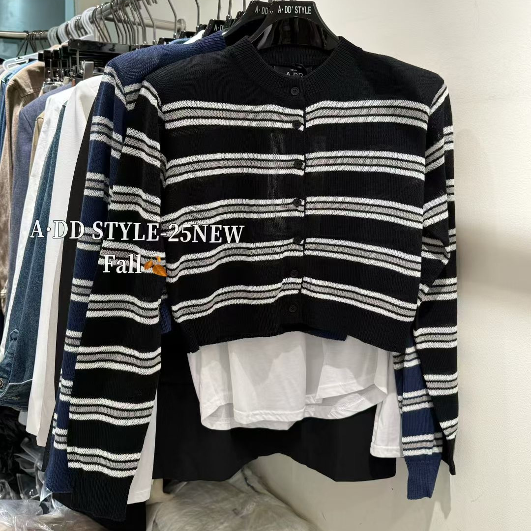 百搭显瘦撞色条纹设计感针织衫女