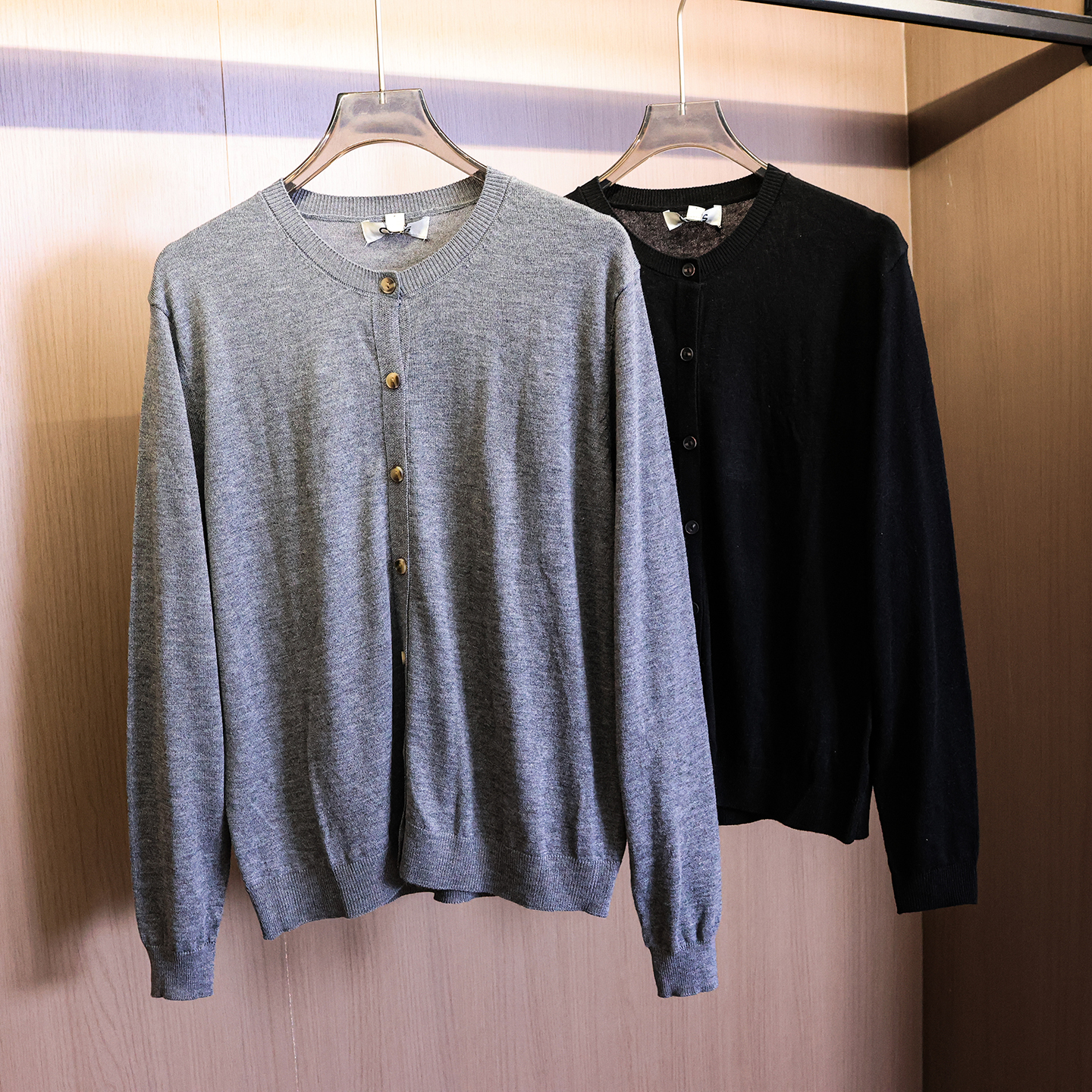 纯色简约圆领柔软薄款针织衫女