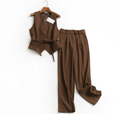 Y093纯色显瘦修身V领单排扣短款叠穿百搭无袖背心女通勤马甲马夹