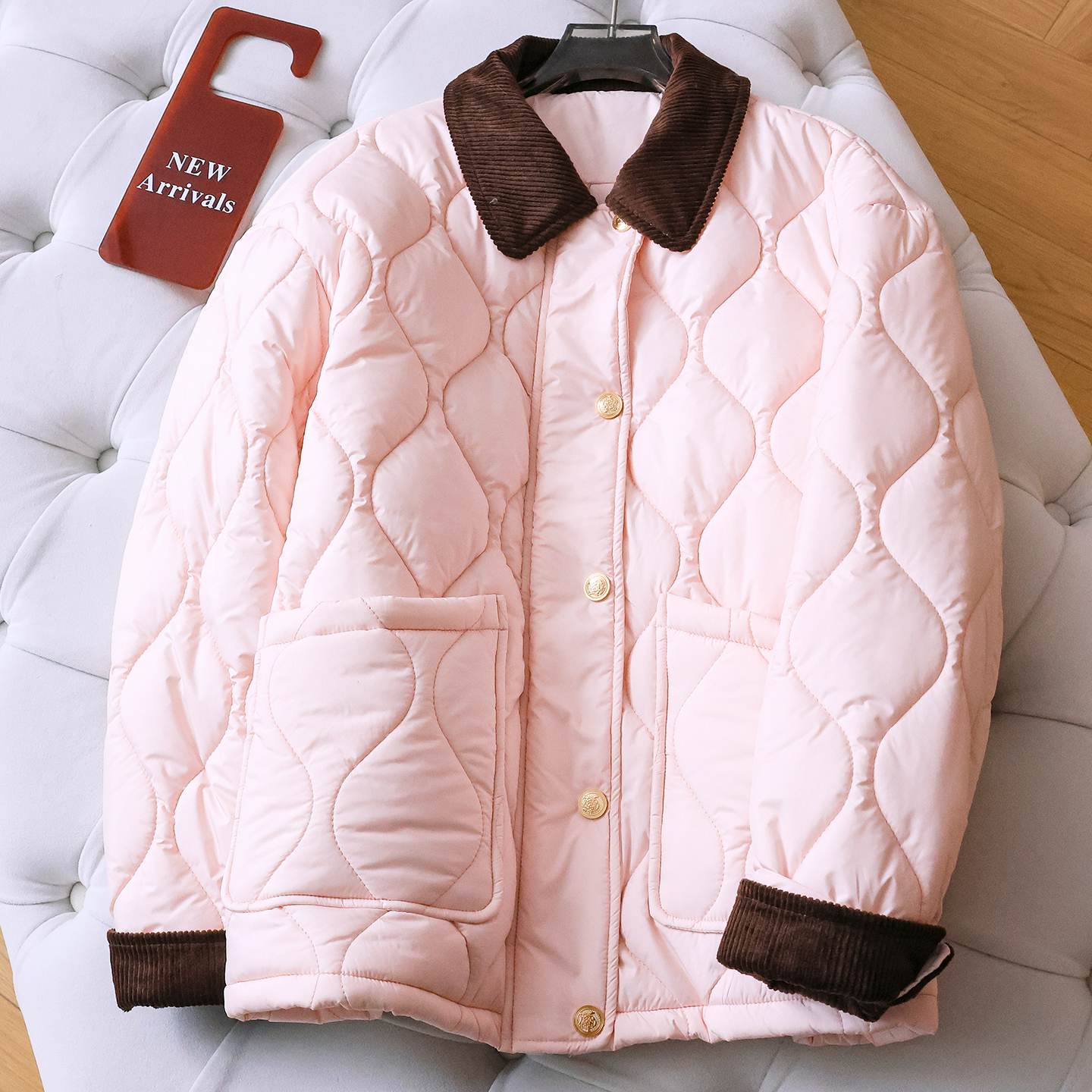 撞色灯芯绒翻领葫芦绗缝宽松棉衣