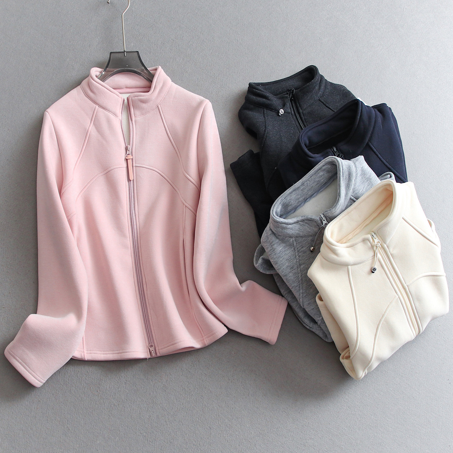 舒适亲肤防风御寒加绒保暖女外套