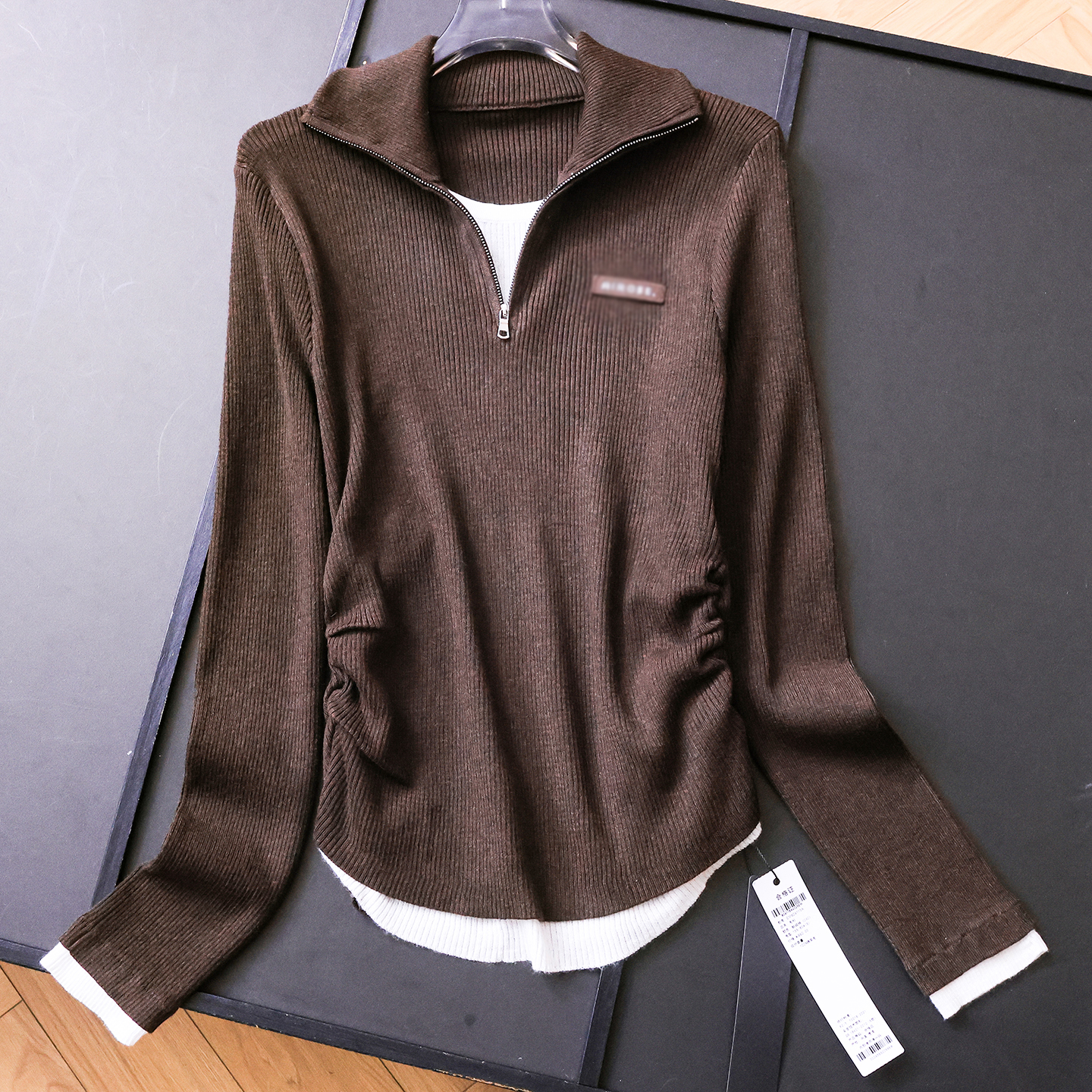 撞色假两件修身内搭打底衫毛衣女