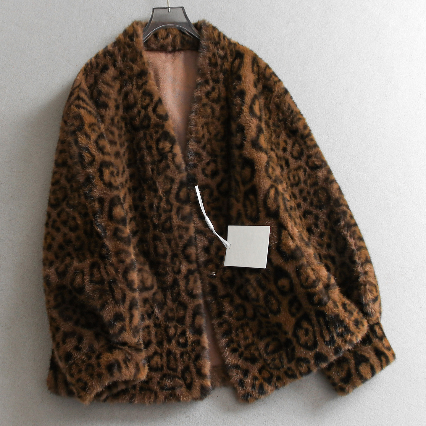 复古轻奢动物斑纹V领仿皮草加厚毛绒皮毛一体长袖大衣女外套Q813,女装/女士精品,短外套,淘宝优惠券,粉丝福利购,淘宝优惠卷