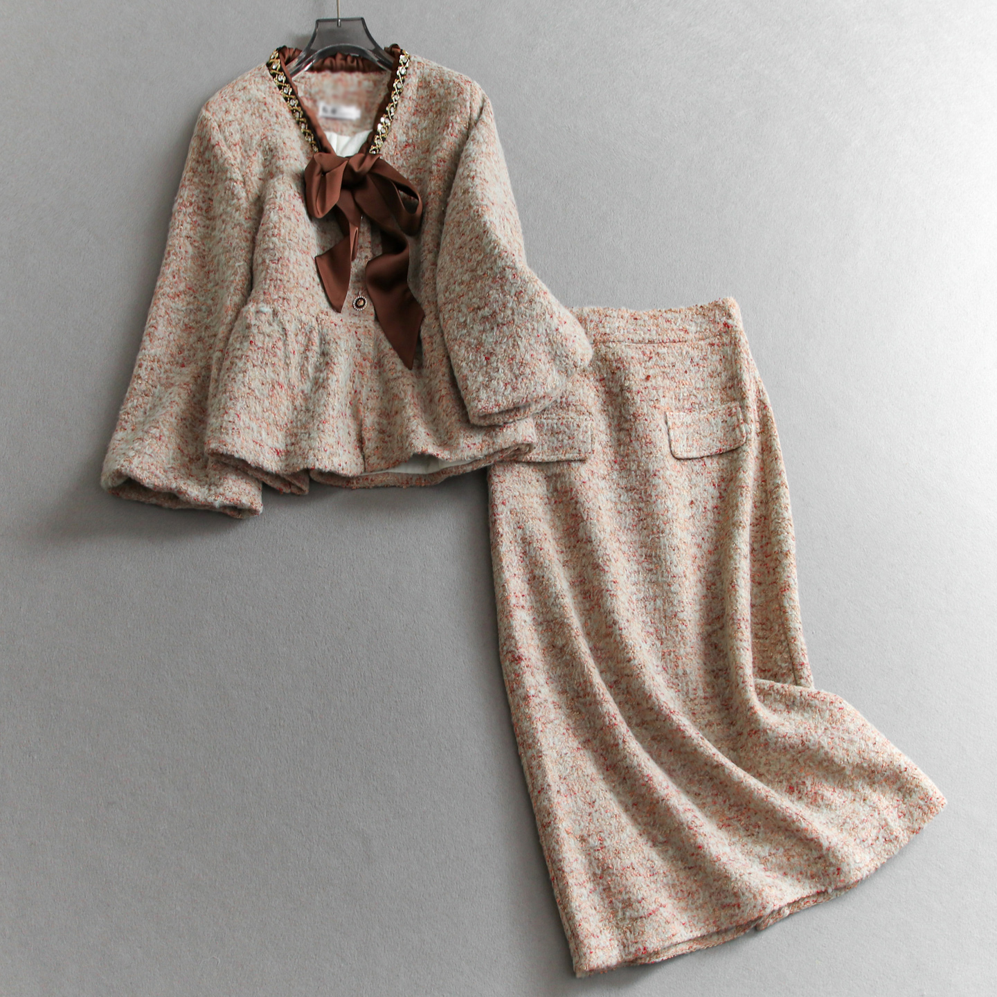 夹棉加厚呢子外套半身裙套装女