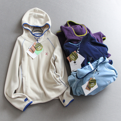 宽松休闲连帽城市运动长袖卫衣