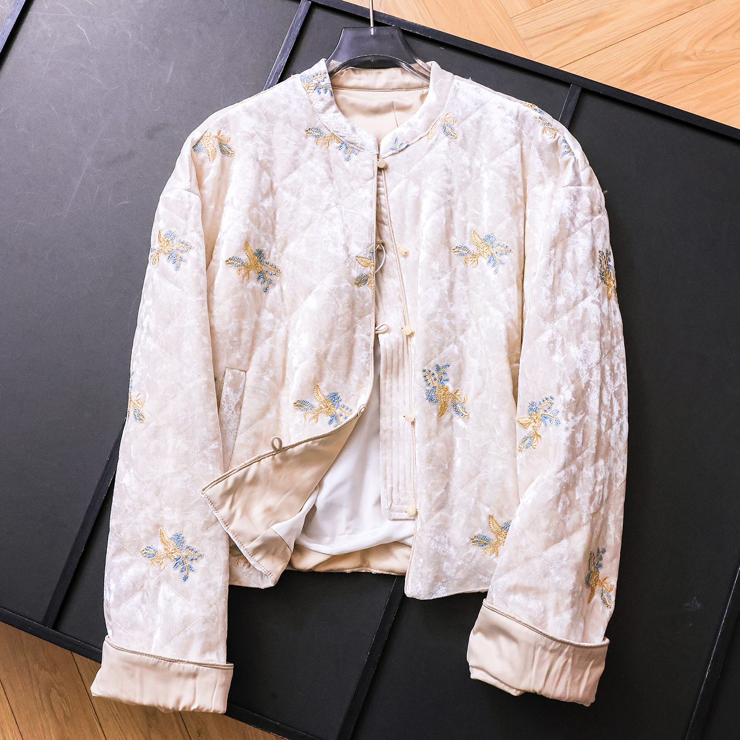 新中式国风碎花刺绣立领加厚棉服