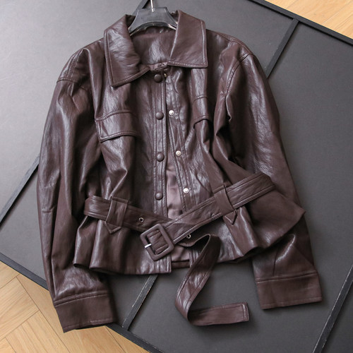 带腰带翻领收腰机车服长袖皮衣