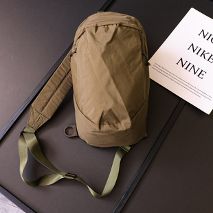 户外便携小挎包轻便外出斜挎包运动登山包胸包休闲单肩背包L837