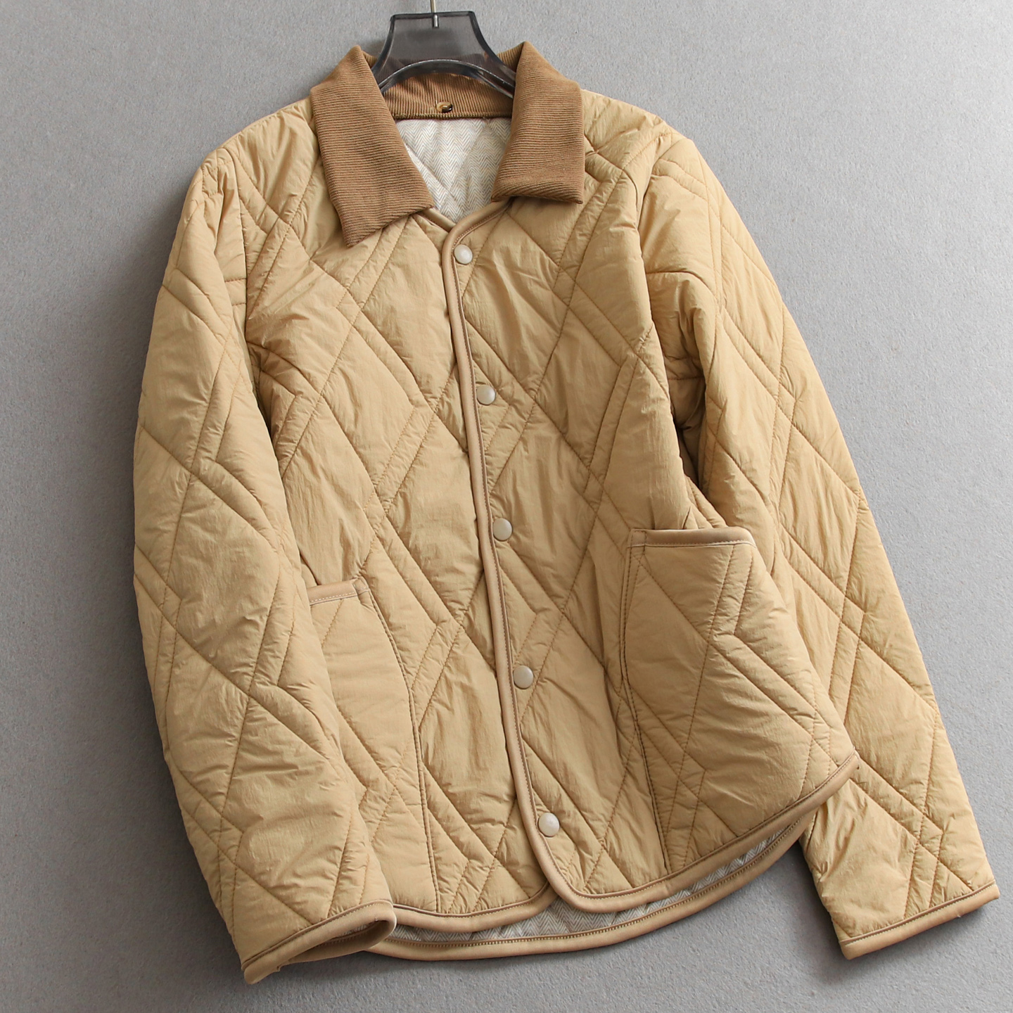 情侣款翻领菱形绗缝保暖长袖棉服