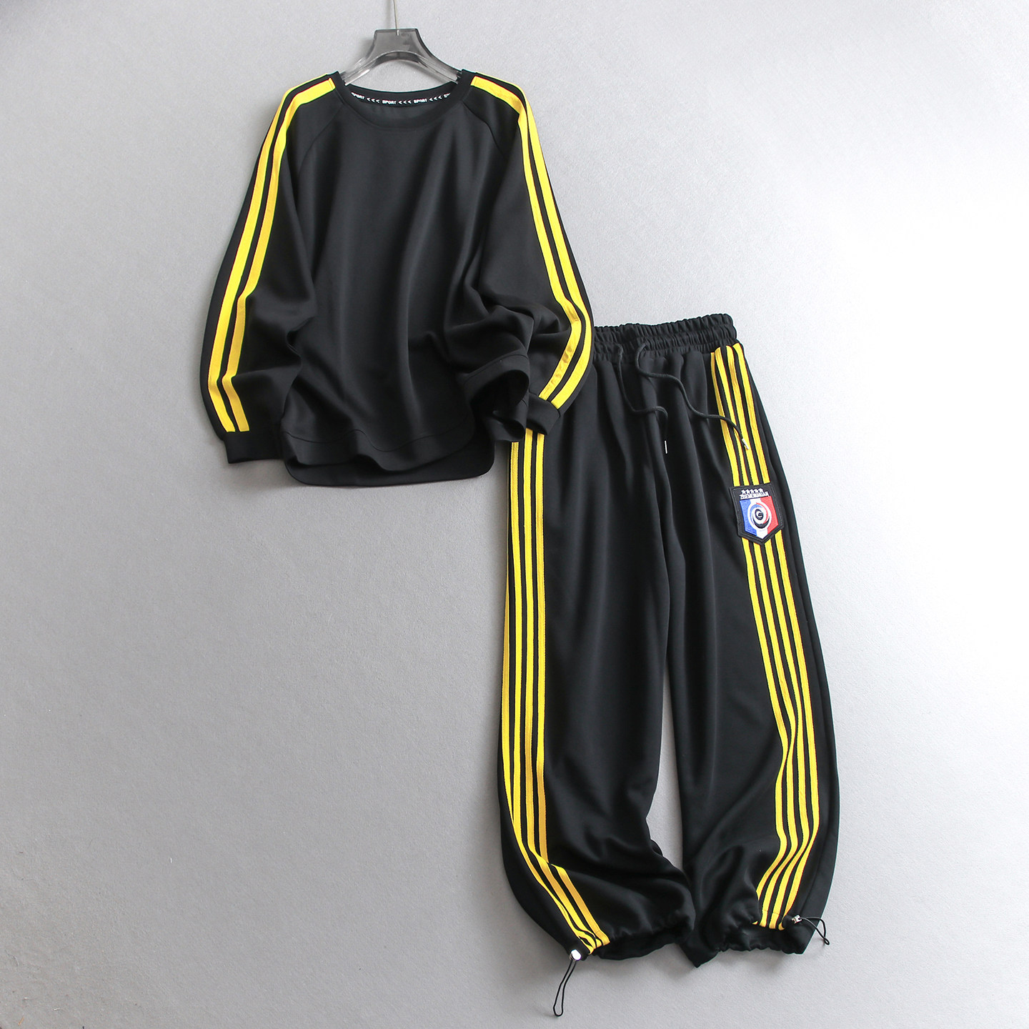 撞色侧边条纹休闲运动服套装圆领长袖卫衣休闲卫裤女两件套U173