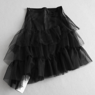 纯色叠层不规则a字裙松紧腰网纱裙2025夏季 女半身裙短裙K678 新款