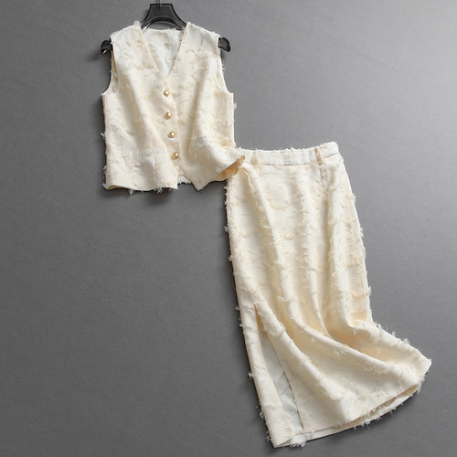 V领无袖背心可配一套半身裙套装