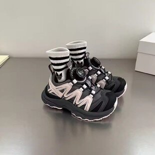 儿童运动鞋2026春季新款软底大童休闲女童小白鞋男童榴莲轮胎鞋