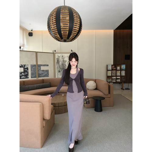 板栗西西【拼色奇遇】早秋法式撞色收腰显瘦假两件长袖上衣套装
