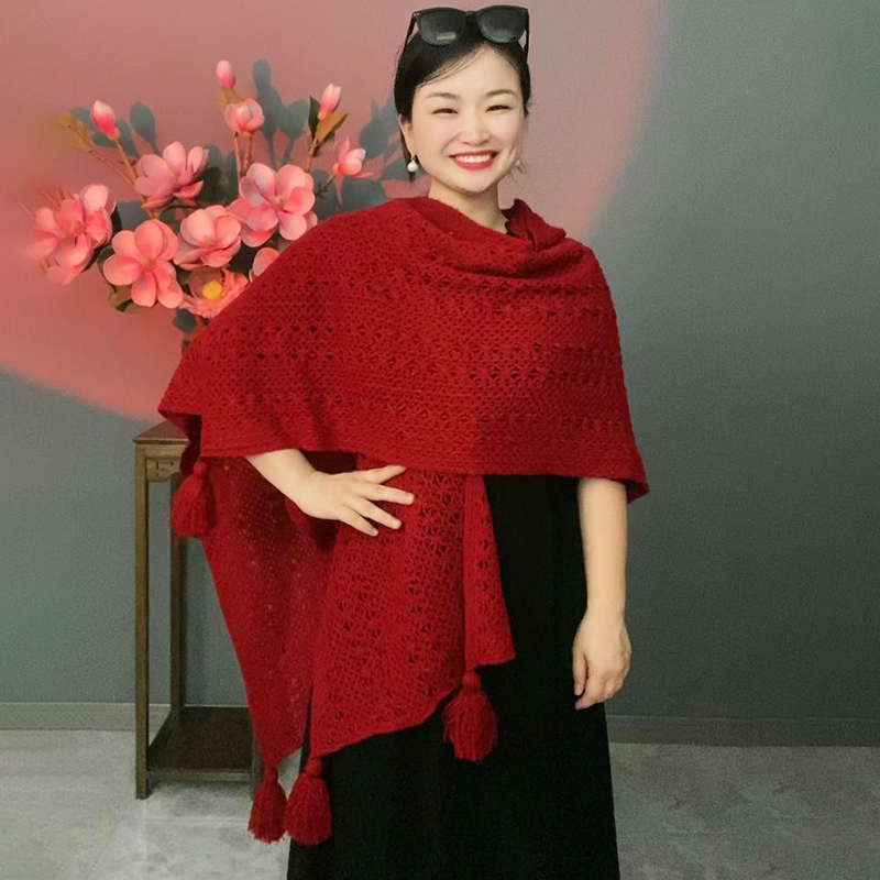 洋气流苏连帽披肩女外搭保暖针织百搭旅游度假拍照披风斗篷外套女