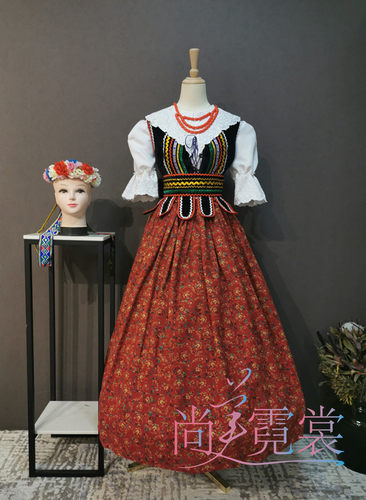 欧式宫廷异国风情风乌克兰踢踏舞