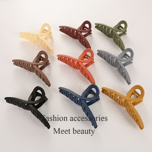 13厘米大号磨砂抓夹发夹女后脑勺发量多鲨鱼夹轻巧盘发一把抓发卡