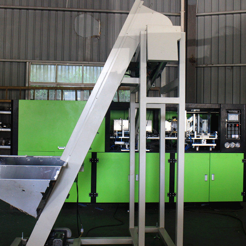 高速pet吹瓶机全自动一出四/六 矿泉水瓶食用油瓶油桶制造设备